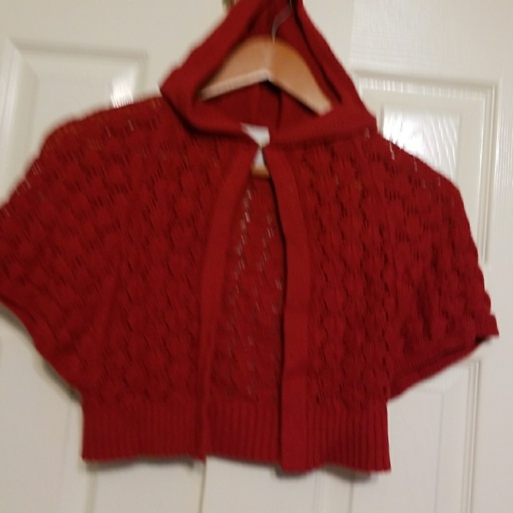 Red sawn pancho
